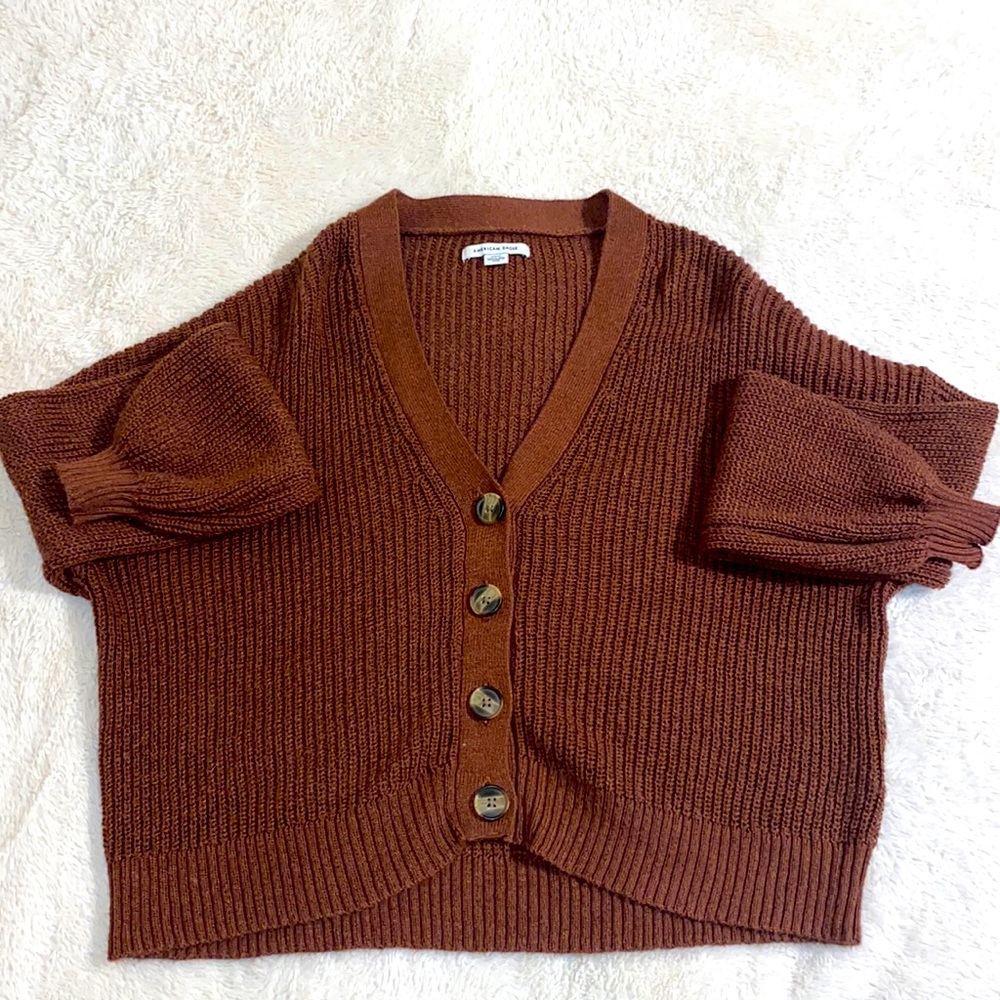 American Eagle buttoned cardigan